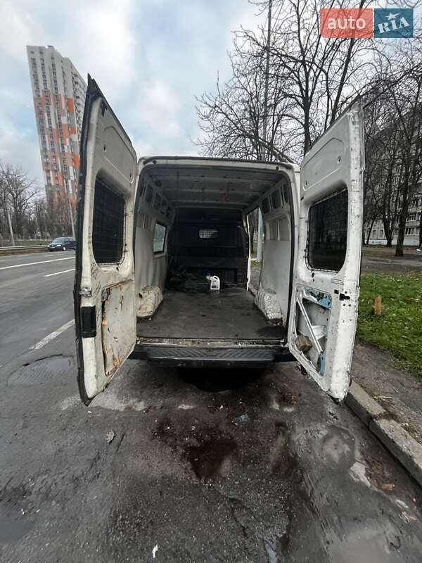 Грузопассажирский фургон Ford Transit 2003 в Киеве