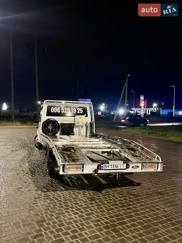 Евакуатор Ford Transit 2000 в Одесі