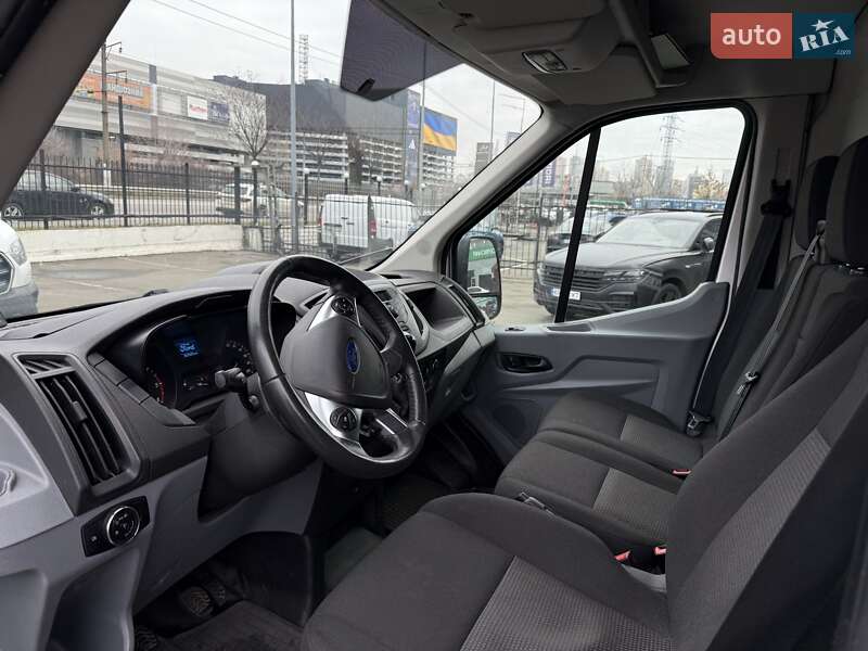 Грузовой фургон Ford Transit 2015 в Киеве