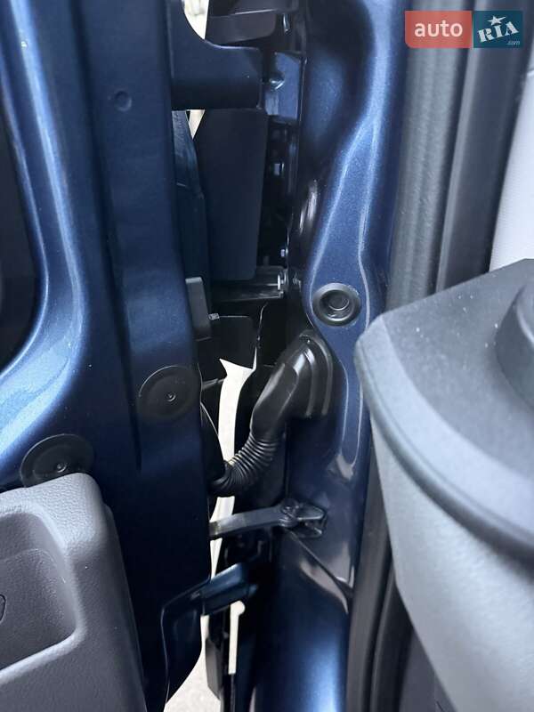 Вантажний фургон Ford Transit 2019 в Луцьку