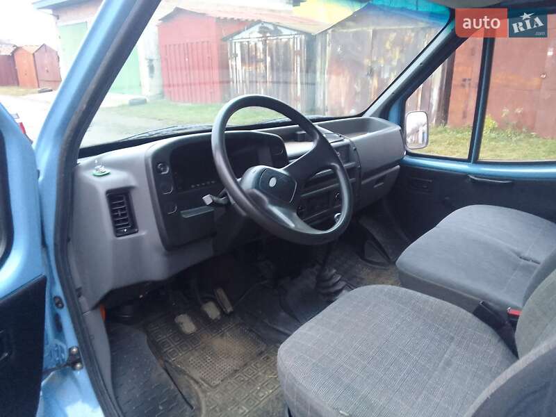 Грузовой фургон Ford Transit 1988 в Луцке фото 10 Грузовой фургон Ford Transit 1988 в Луцке