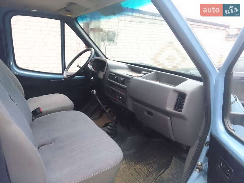 Грузовой фургон Ford Transit 1988 в Луцке фото 11 Грузовой фургон Ford Transit 1988 в Луцке
