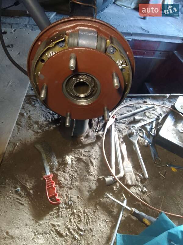 Грузовой фургон Ford Transit 1988 в Луцке фото 29 Грузовой фургон Ford Transit 1988 в Луцке