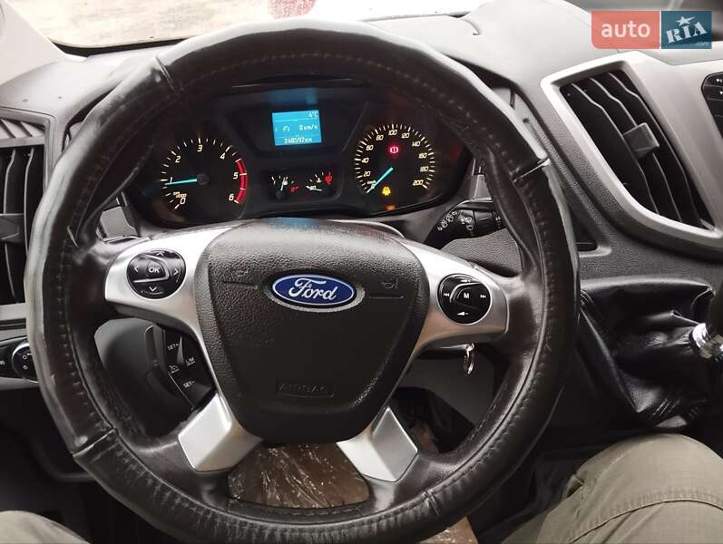 Грузовой фургон Ford Transit 2017 в Киеве фото 13 Грузовой фургон Ford Transit 2017 в Киеве