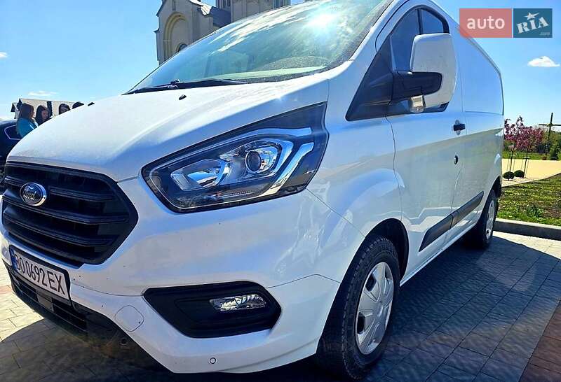 Грузовой фургон Ford Transit 2019 в Гусятине