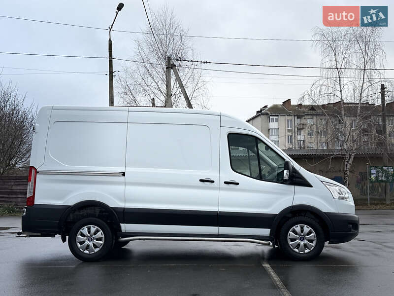 Грузовой фургон Ford Transit 2019 в Ровно