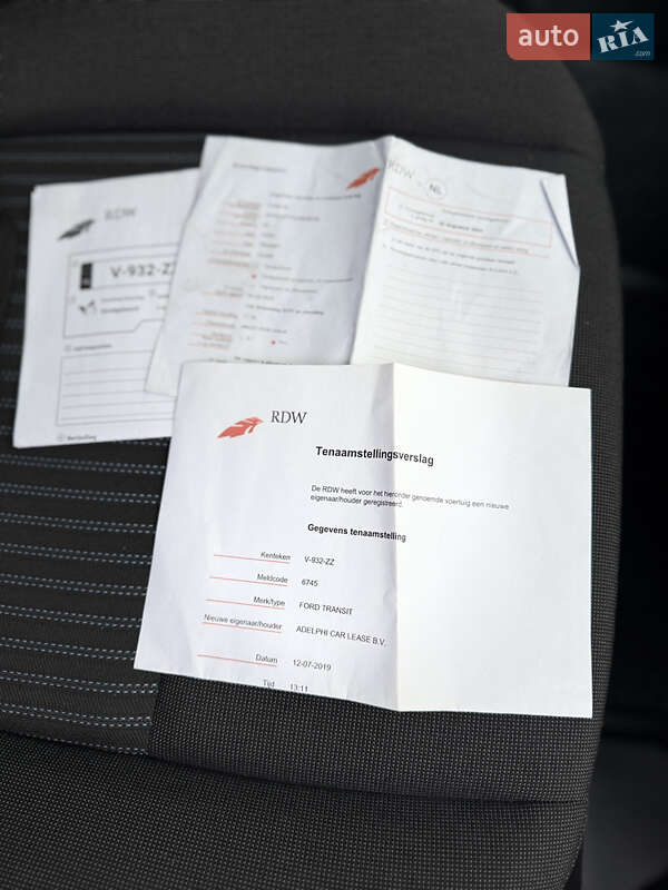 Грузовой фургон Ford Transit 2019 в Ровно