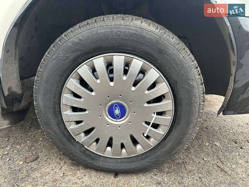 Вантажний фургон Ford Transit 2006 в Дніпрі фото 35 Вантажний фургон Ford Transit 2006 в Дніпрі