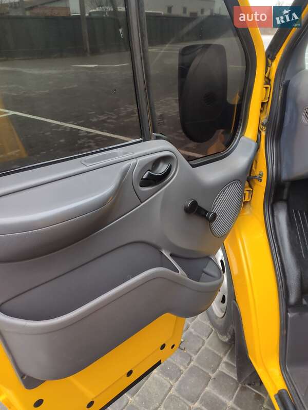 Минивэн Ford Transit 2006 в Житомире фото 16 Минивэн Ford Transit 2006 в Житомире