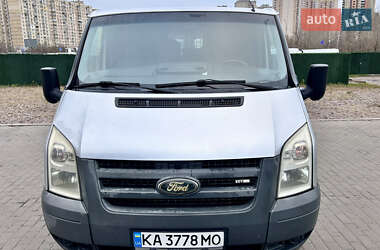 Грузовой фургон Ford Transit 2006 в Киеве