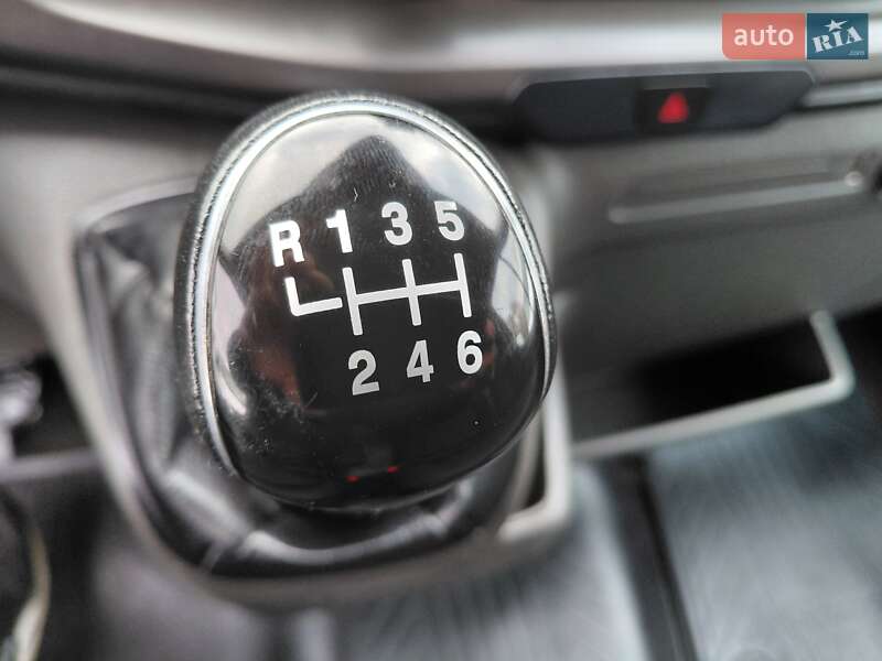 Вантажний фургон Ford Transit 2020 в Івано-Франківську