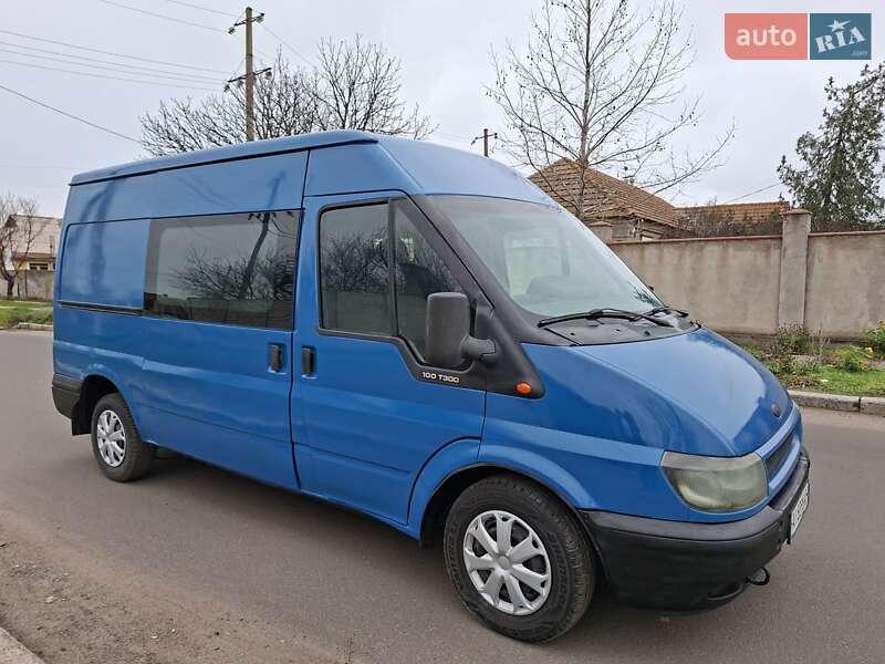 Грузовой фургон Ford Transit 2003 в Николаеве