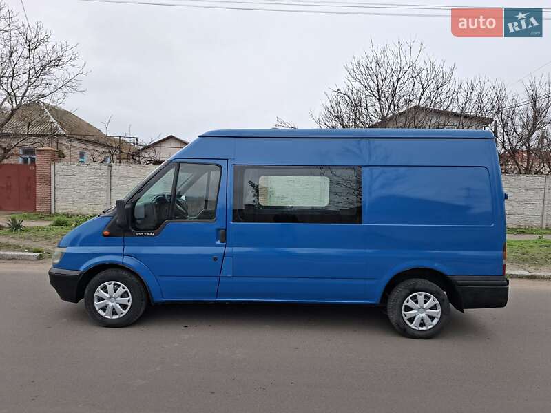 Грузовой фургон Ford Transit 2003 в Николаеве