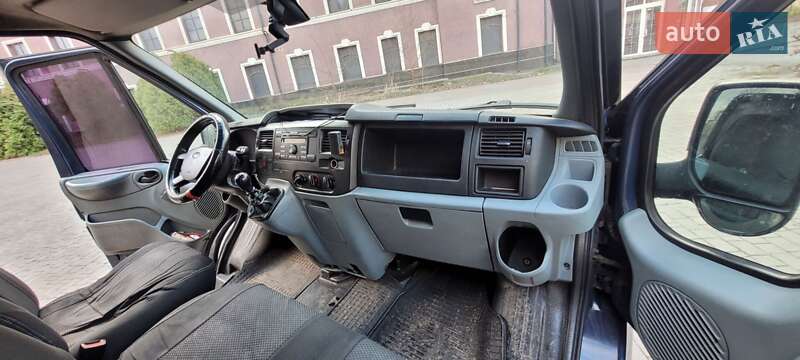 Минивэн Ford Transit 2010 в Харькове фото 4 Минивэн Ford Transit 2010 в Харькове