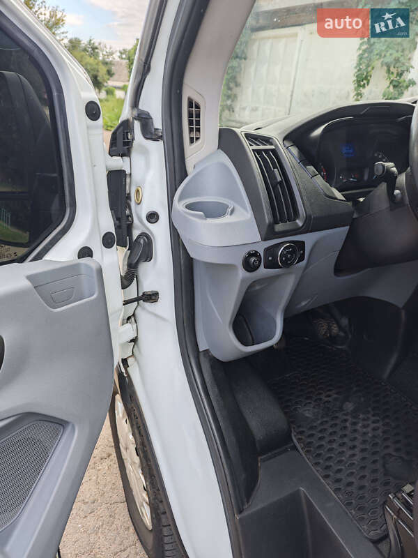 Грузовой фургон Ford Transit 2014 в Житомире