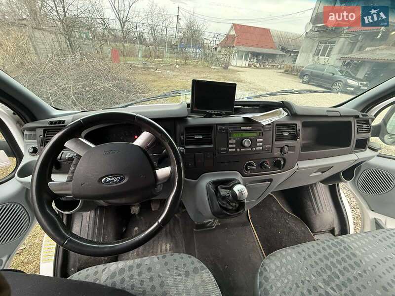 Грузовой фургон Ford Transit 2012 в Тячеве фото 11 Грузовой фургон Ford Transit 2012 в Тячеве