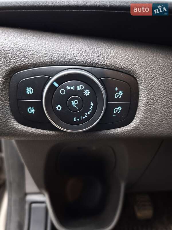 Вантажопасажирський фургон Ford Transit 2020 в Києві