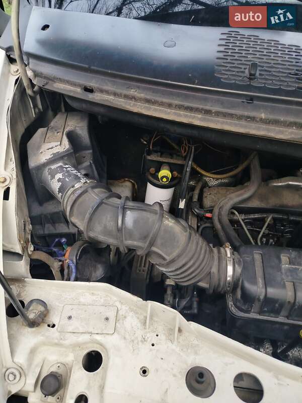 Грузопассажирский фургон Ford Transit 2005 в Кременчуге фото 16 Грузопассажирский фургон Ford Transit 2005 в Кременчуге