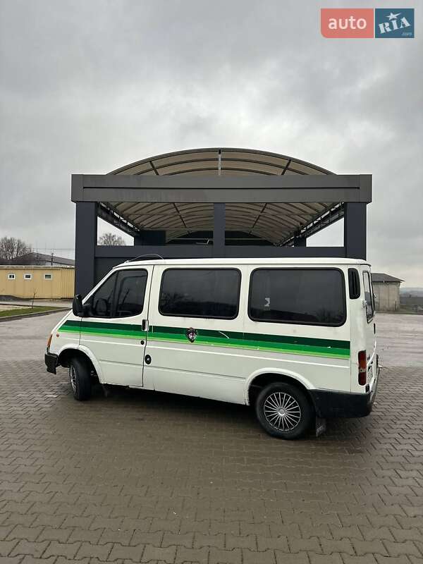 Минивэн Ford Transit 1997 в Шумске фото 2 Минивэн Ford Transit 1997 в Шумске