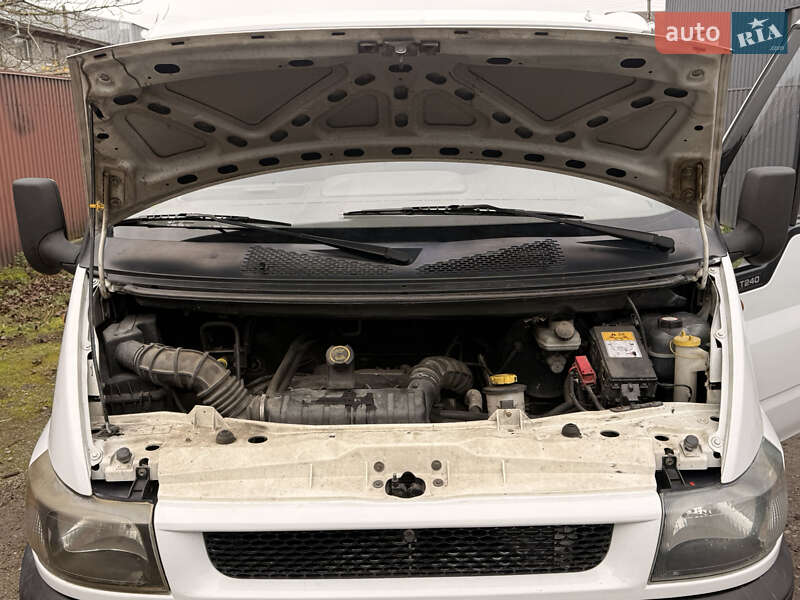 Минивэн Ford Transit 2006 в Ивано-Франковске