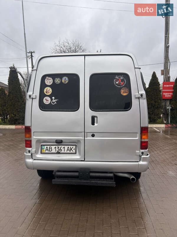 Грузовой фургон Ford Transit 1998 в Виннице