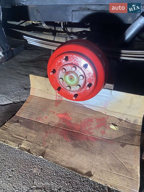 Грузовой фургон Ford Transit 1998 в Виннице