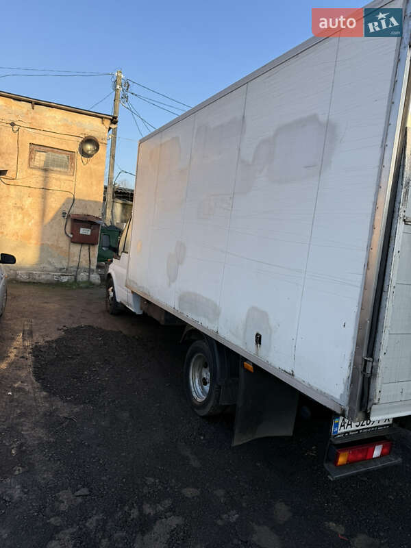 Грузовой фургон Ford Transit 2004 в Первомайске