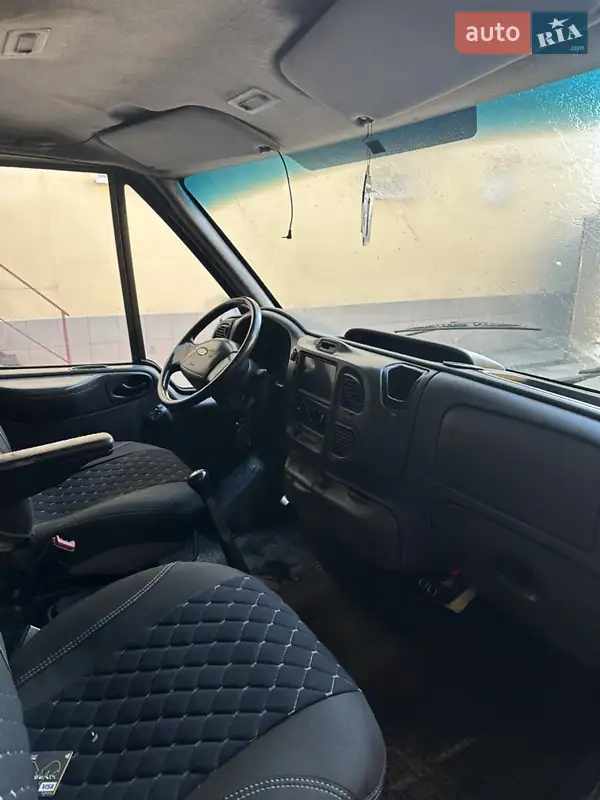 Ford Transit 2002 VIN WF0VXXGBFV2S25536 фото оголошення 4 з 50