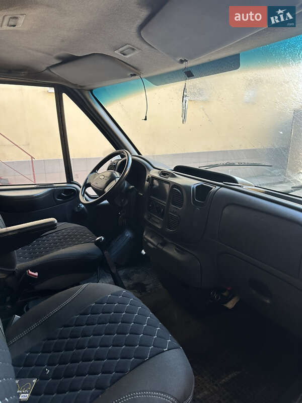 Грузопассажирский фургон Ford Transit 2002 в Балте фото 7 Грузопассажирский фургон Ford Transit 2002 в Балте