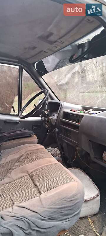 Микроавтобус Ford Transit 1988 в Балте фото 5 Микроавтобус Ford Transit 1988 в Балте