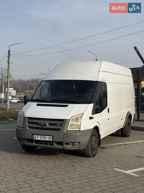 Грузовик Ford Transit 2007 в Ивано-Франковске