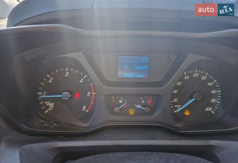 Грузовой фургон Ford Transit 2015 в Ровно