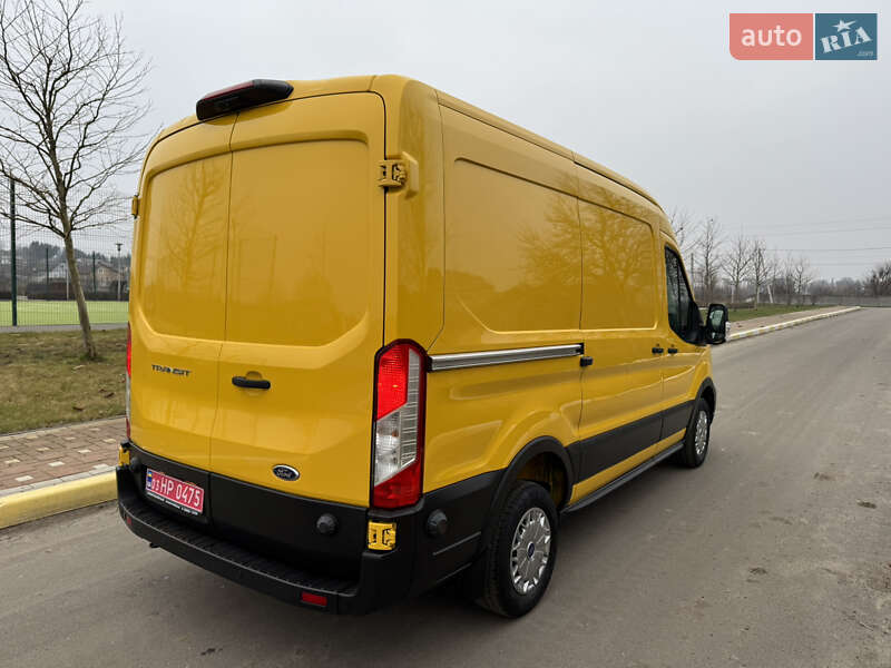 Грузовой фургон Ford Transit 2021 в Ирпене