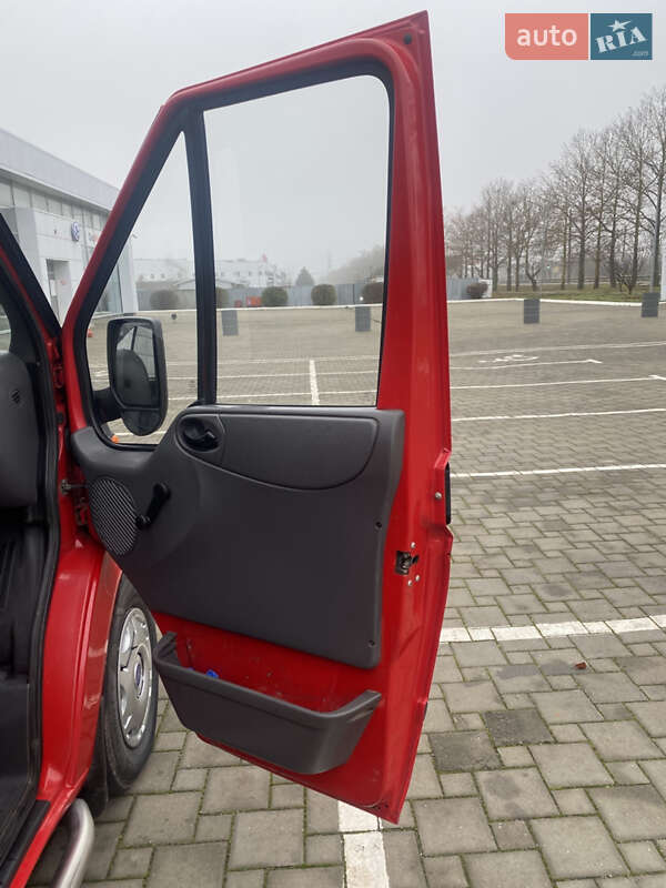 Микровэн Ford Transit 2004 в Николаеве