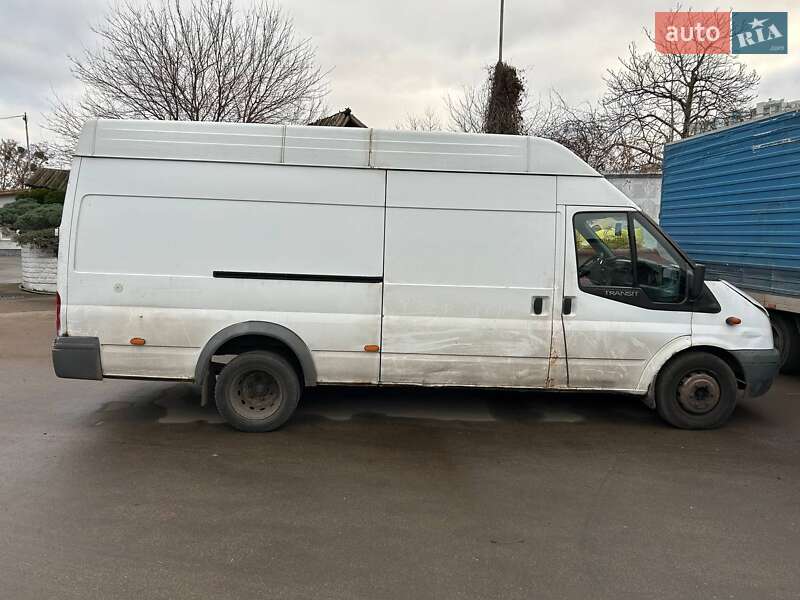 Ford Transit 2011