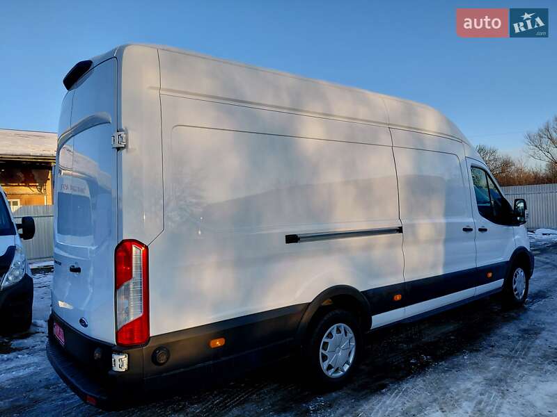 Вантажний фургон Ford Transit 2020 в Івано-Франківську
