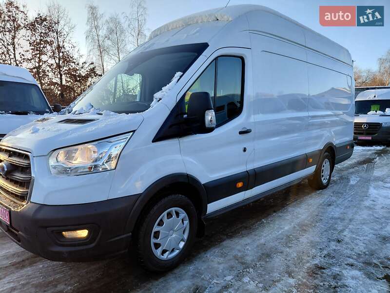 Вантажний фургон Ford Transit 2020 в Івано-Франківську