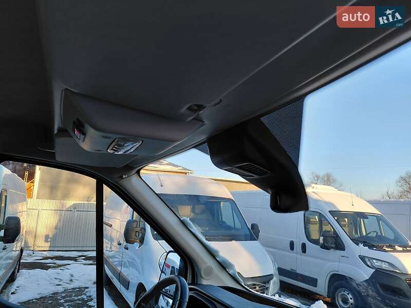 Вантажний фургон Ford Transit 2020 в Івано-Франківську