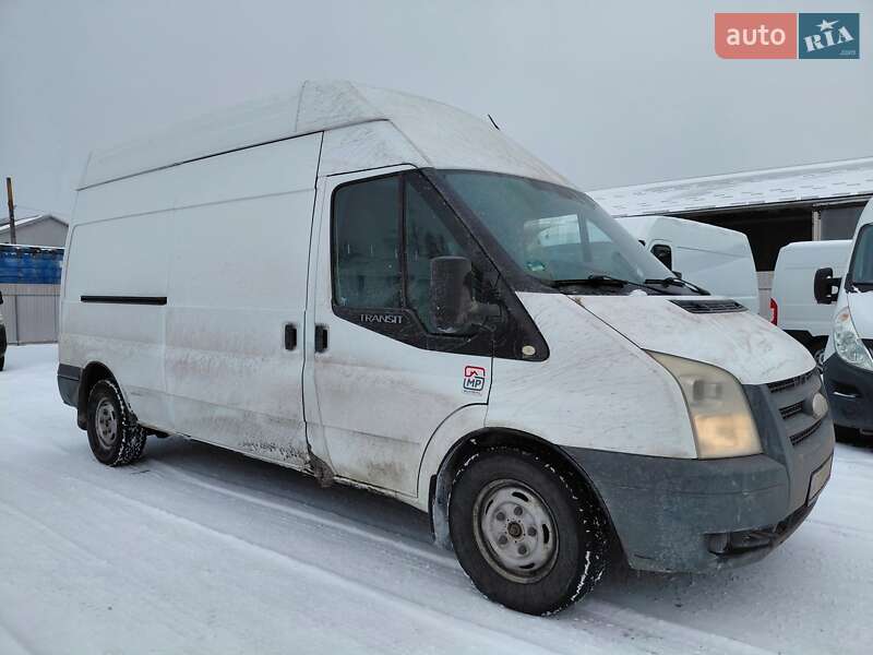 Вантажний фургон Ford Transit 2008 в Івано-Франківську