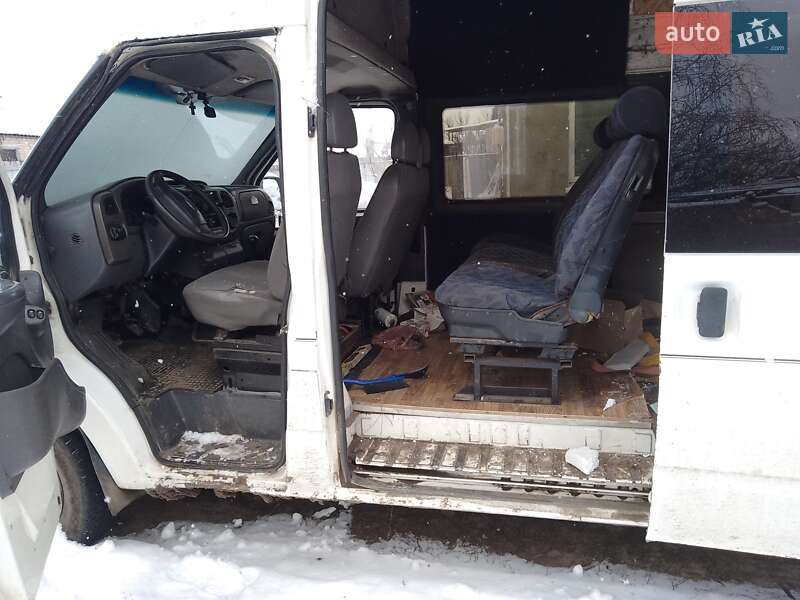 Микровэн Ford Transit 2004 в Изюме фото 3 Микровэн Ford Transit 2004 в Изюме