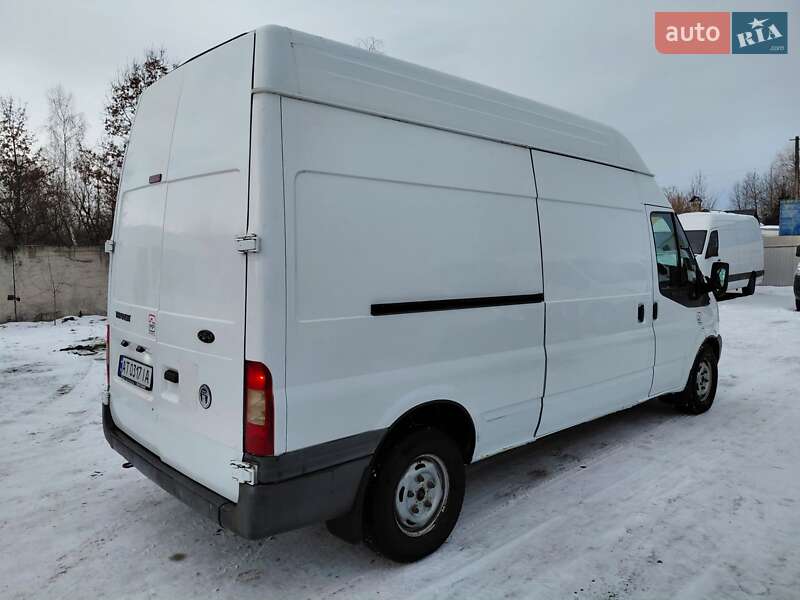 Вантажний фургон Ford Transit 2008 в Івано-Франківську