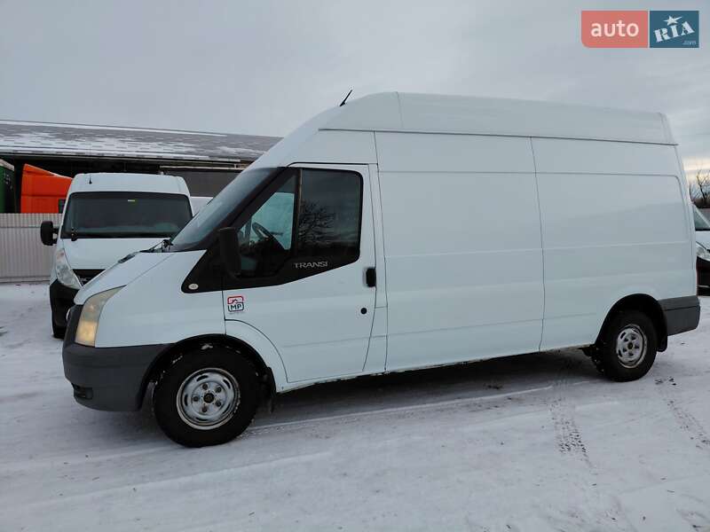 Вантажний фургон Ford Transit 2008 в Івано-Франківську