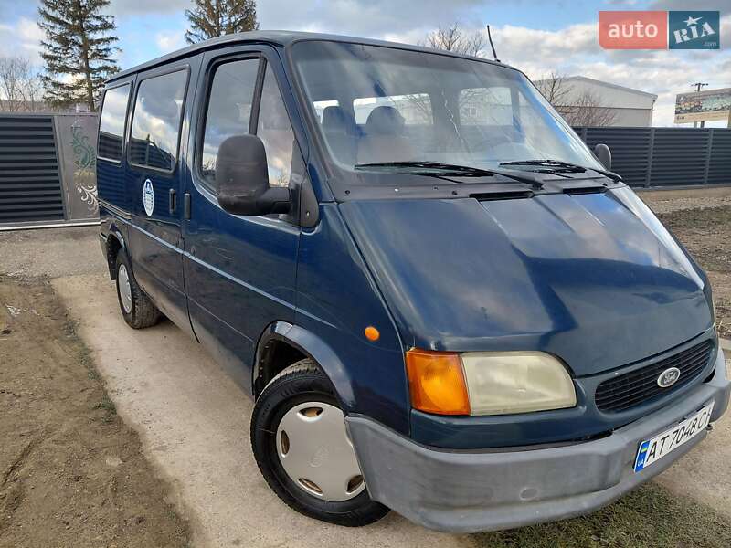 Мінівен Ford Transit 1998 в Снятині