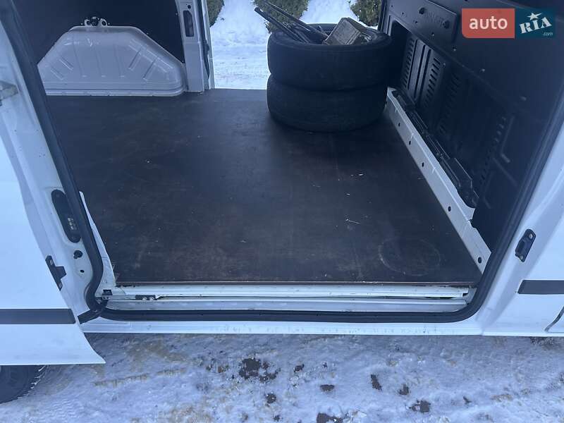 Вантажний фургон Ford Transit 2013 в Охтирці фото 25 Вантажний фургон Ford Transit 2013 в Охтирці