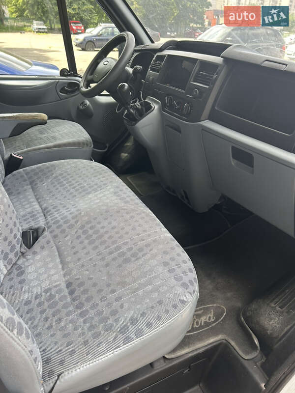 Минивэн Ford Transit 2007 в Киеве фото 4 Минивэн Ford Transit 2007 в Киеве