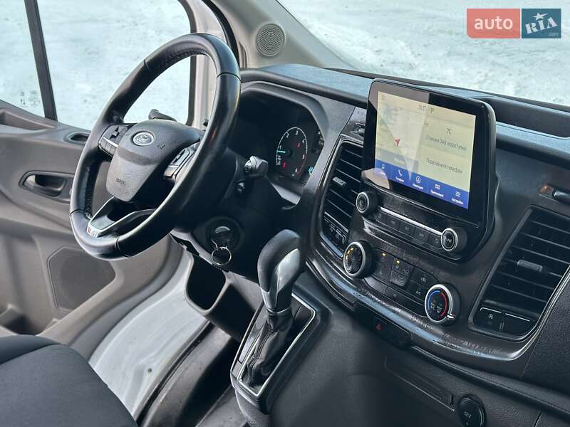 Грузовой фургон Ford Transit 2021 в Ирпене