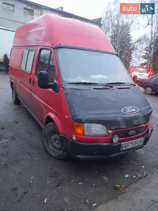 Вантажний фургон Ford Transit 1997 в Тиврову