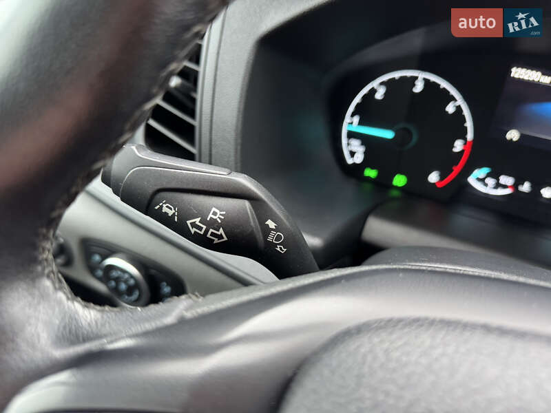 Грузовой фургон Ford Transit 2021 в Ирпене