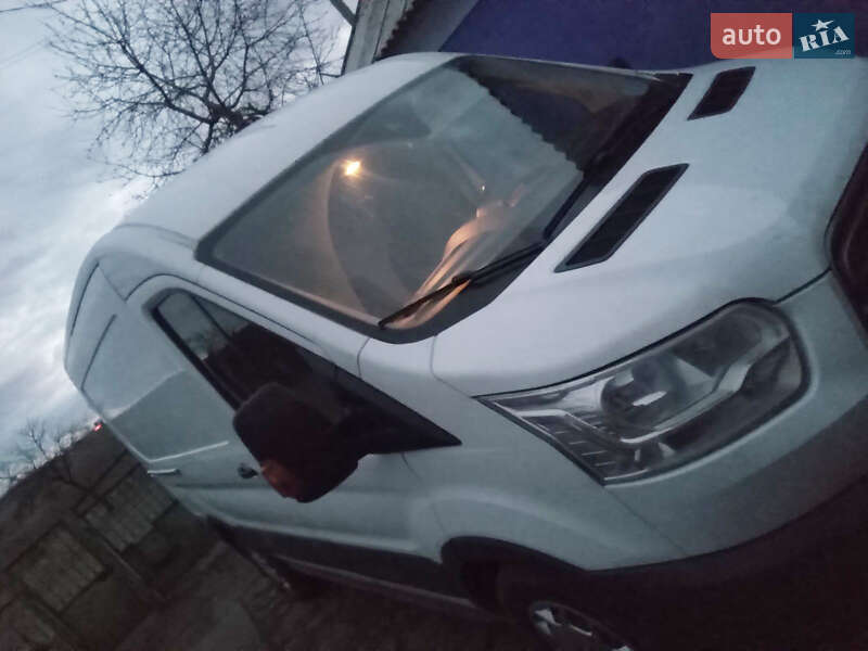 Грузовой фургон Ford Transit 2016 в Ширяево