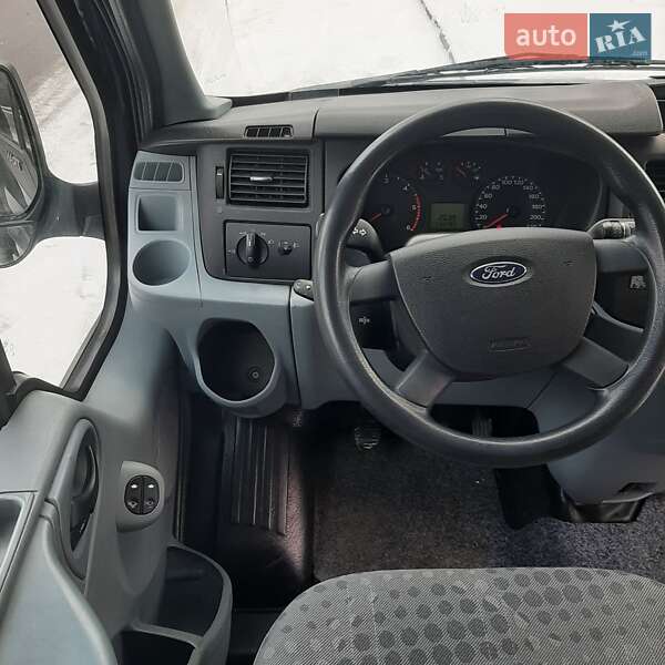 Вантажівка Ford Transit 2011 в Полтаві